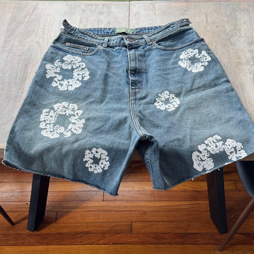 Men's Blue Jean Shorts with White Pattern
